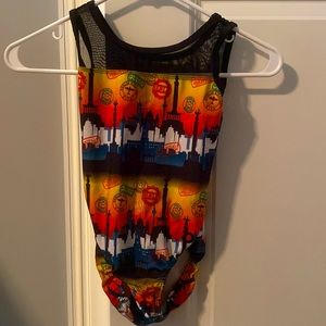 Plum Gymnastics Leo - good condition